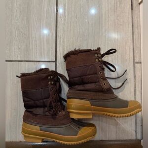 Tommy Hilfiger Brown and Tan Women's snow Boots